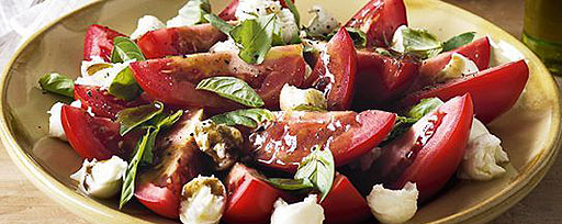 bocconcini tomato basil salad