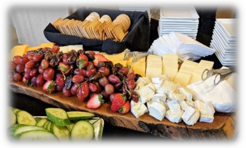 Cheese crackers and fruits catering plate